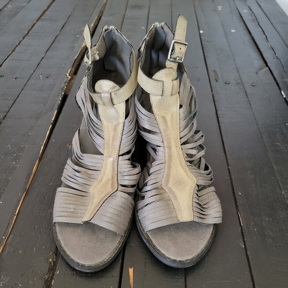 Coconuts by Matisse Winslow Gladiator Womens 9 Heeled Sandals Strappy Grey Green - Picture 4 of 8